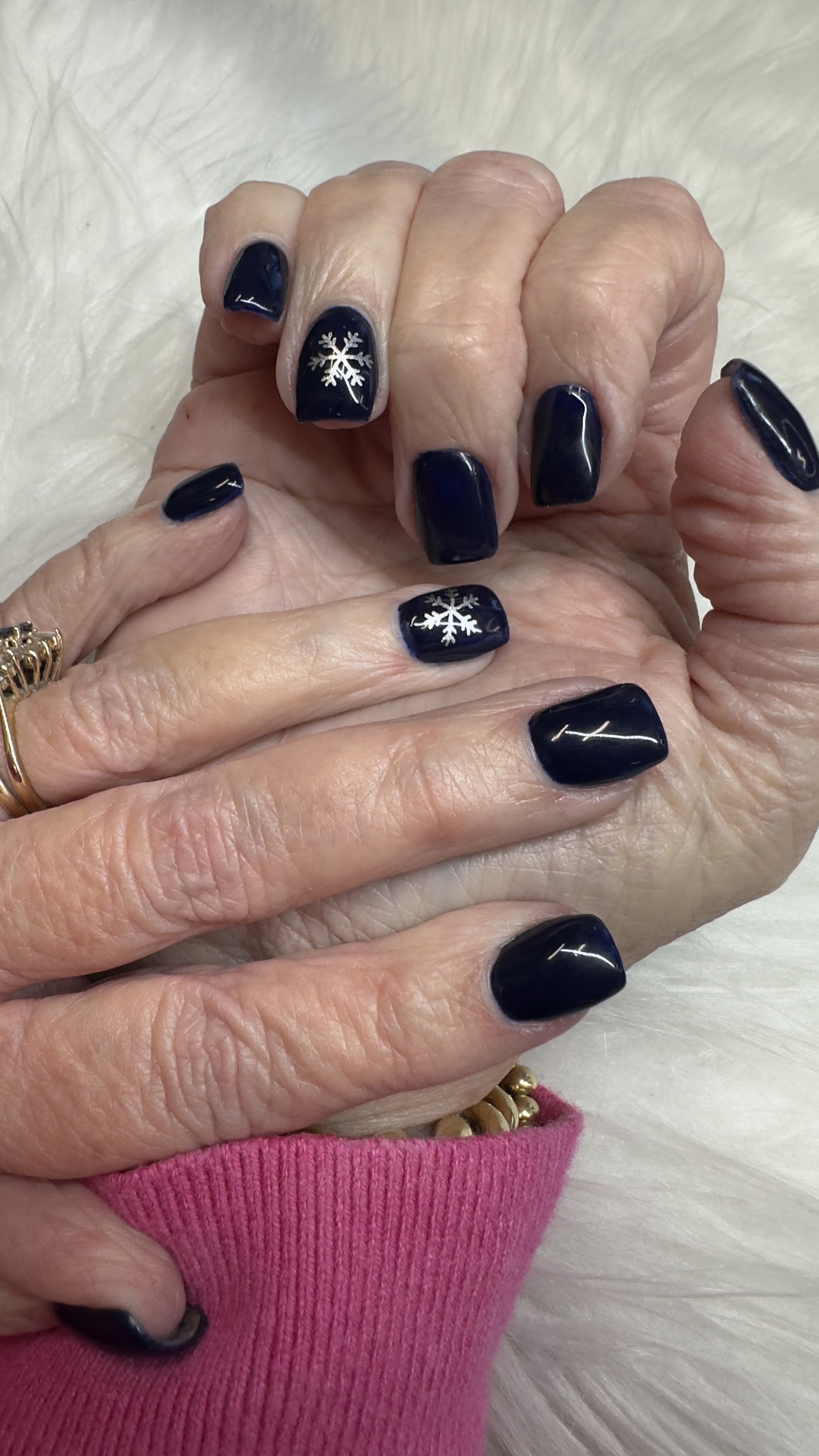 Tomilynns Nails nail photo 1